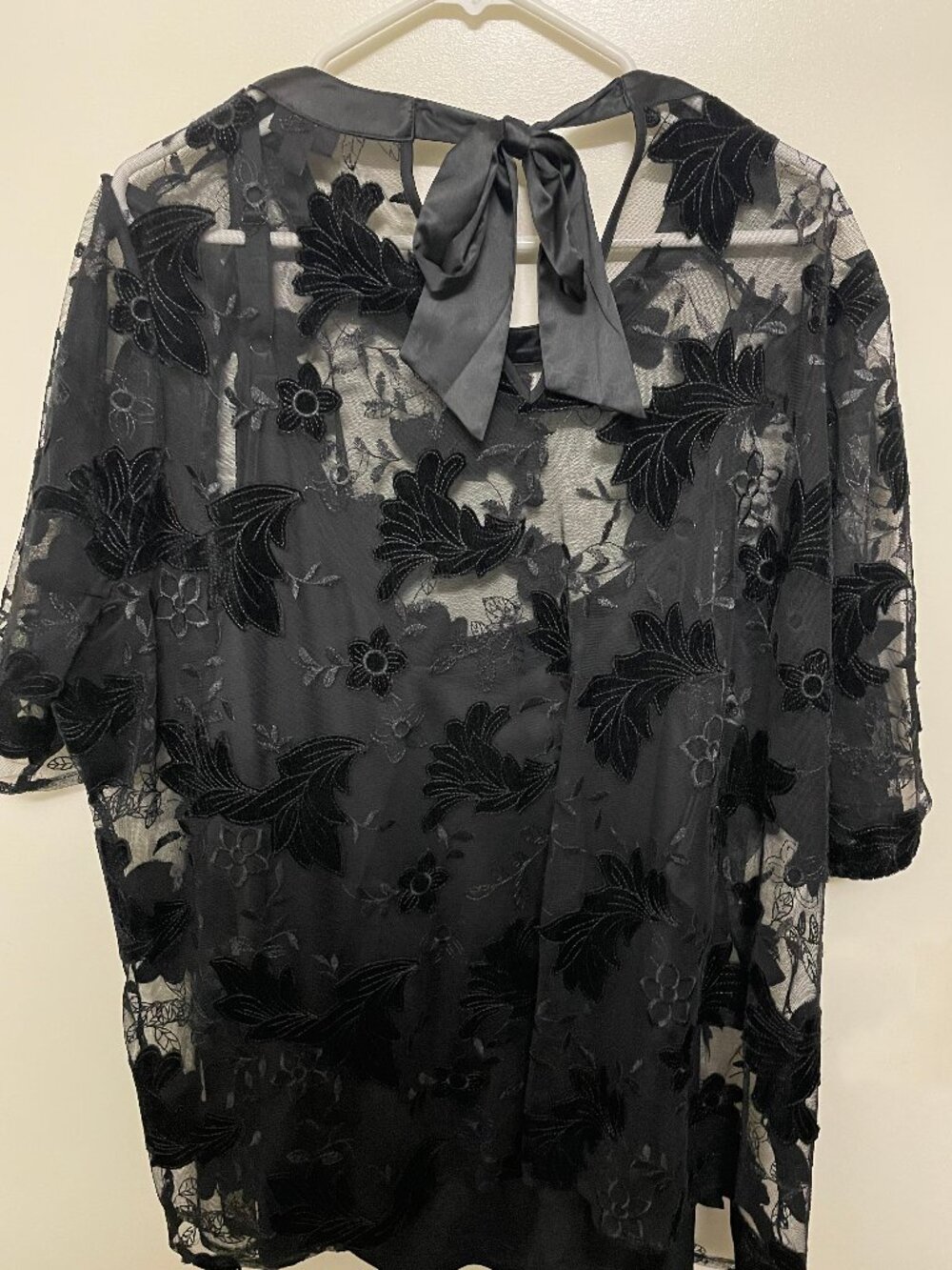 Torrid Velvet Tulle Top (3X) - Picture 2 of 4